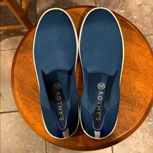 Rothy’s sneakers navy blue